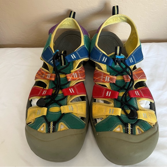 Mens Keen Rainbow Sandals - Size 16 - Picture 1 of 9